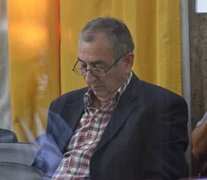 El represor y apropiador Segundo Carabajal deberá regresar a la cárcel. Así lo dispuso anoche el TOF 1 de Mendoza, quien decidió revocarle el beneficio de la prisión domiciliaria que le había otorgado a fines con la excusa del  avance del coronavirus.