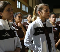 Las jugadoras de fútbol del Calamar.