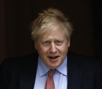El primer ministro Boris Johnson encaró una errática política sanitaria cuyo resultado fue dramático en cantidad de muertos por la pandemia. (Fuente: AFP) (Fuente: AFP) (Fuente: AFP)