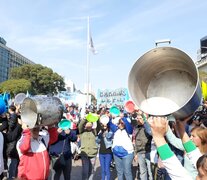 Barrios de Pie encabezó la protesta en el Obelisco.