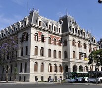 Edificio histórico en el que tiene su sede Agroindustria. La Mesa de Enlace, conforme pero va por más.  (Fuente: Sandra Cartasso) (Fuente: Sandra Cartasso) (Fuente: Sandra Cartasso)