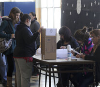 La confiabilidad del sistema electoral, puesta en jaque por el gobierno nacional a días de la votación.