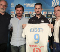 Benedetto, con la 9 de Olympique de Marsella. (Fuente: AFP) (Fuente: AFP) (Fuente: AFP)