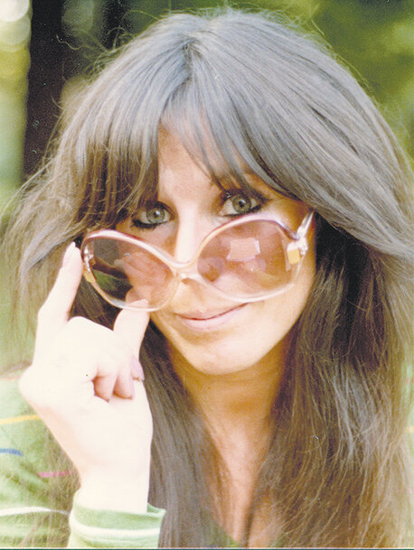 RETRATO DE UNA MADRE QUE QUISO SER MUJER