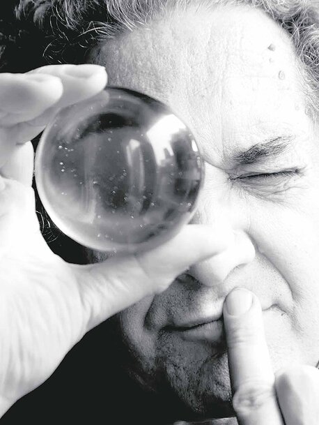 La novela y la brújula