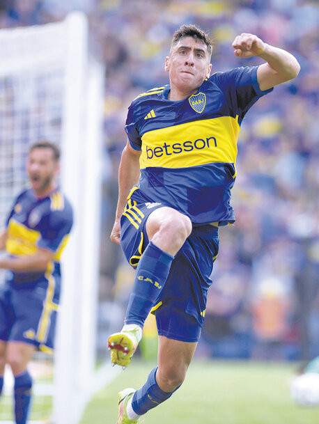 Se levantó en el final