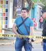 Hubo un gran despliegue de las fuerzas de seguridad alrededor de la fiscalía de Cancún atacada. (Fuente: EFE)