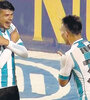 Lautaro Martínez festeja el primero de sus dos goles en Junín.