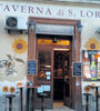 La Taverna di San Lorenzo, frente al mercado barrial, ideal para la hora del aperitivo.