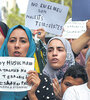 Mujeres musulmanas residentes de Barcelona se manifiestan en contra de la estigmatización. (Fuente: AFP)