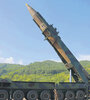 Imagen cedida por el gobierno de Corea del Norte del misil intercontinental lanzado el pasado 28 de julio.