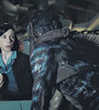 La bella y la bestia: Sally Hawkins y su monstruo en The Shape of Water, de Guillermo del Toro.