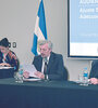Representantes de TGS y Camuzzi Gas Pampeana hicieron ayer sus pedidos en Bahía Blanca. (Fuente: Télam)