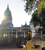 Ayer la Policía de la Ciudad ya había vallado el Congreso y sus alrededores. (Fuente: Télam)