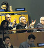 Miembros de la delegación palestina aplauden la votación de la Asamblea de la ONU. (Fuente: AFP)