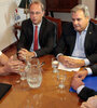 Los ministros Farías y Saglione se reunieron ayer con los dirigentes estatales.