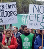 Trabajadores de Agricultura Familiar y organizaciones campesinas se movilizaron en todo el país.