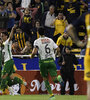 Lisandro Martíinez celebra el gol de la victoria para Defensa y Justicia