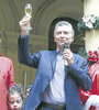 Mauricio Macri junto a Juliana Awada y a Antonia brindó en la Casa Rosada y arrancó las vacaciones.