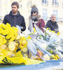 Ofrendas florales para Emiliano en Nantes. (Fuente: AFP)