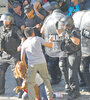 Las personas detenidas fueron tres mujeres y quince varones. (Fuente: Adrián Pérez)