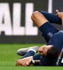 El momento de la lesión de Mbappé, durante la final de la Copa de Francia. (Fuente: AFP)