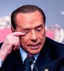 El exprimer ministro de Italia, Silvio Berlusconi, dio positivo de coronavirus y fue internado.