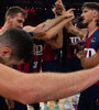 Baskonia festeja el triunfo ante Barcelona. (Fuente: Prensa Liga Endesa)