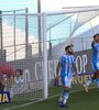 Los jugadores de Racing celebran un nuevo festejo. (Fuente: Fotobaires)