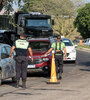 Los controles de tránsito se continúan realizando en rutas de todo el país. (Fuente: Télam)