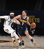 Pick and roll entre Campazzo y Jokic que terminaría con un doble del serbio. (Fuente: AFP)