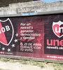 Unen lanzó su campaña publicitaria con afiches en toda la ciudad. 