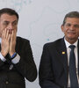 El excapitán Jair Bolsonaro junto al general Joaquim Silva e Luna. (Fuente: AFP)