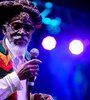 Bunny Wailer había dejado la banda que fundó para dedicarse a ser solista.