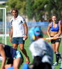 Chapa Retegui y Las Leonas. (Fuente: Télam)