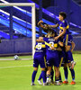 Las gladiadoras xeneizes ponen primera con Defensores de Belgrano. (Fuente: Télam)