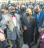 El reverendo Al Sharpton junto Ben Crump, abogado de la familia Floyd.  (Fuente: AFP)