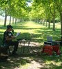 Gieco grabó las voces en el campo, con Luis Gurevich como técnico. (Fuente: Gentileza Isabella Medina Gieco)