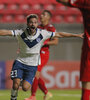 Bouzat festeja la apertura para Vélez. (Fuente: AFP)