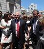 Lifschitz el día de su asunción como gobernador, llegando a Casa Gris desde la Legislatura (Fuente: Archivo Rosario/12)