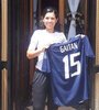 Yanina Gaitán, con la camiseta del primer gol oficial de la Selección en un Mundial. (Fuente: Gentileza Yanina Gaitán)
