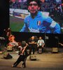 Quedó demostrado: gran parte del tango lleva a Maradona en el corazón. (Fuente: Guadalupe Lombardo)