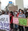 Las mujeres desalojadas de Villa 31 marcharon al Obelisco en repudio al violento operativo del 30 de septiembre y por el acceso a una vivienda. (Fuente: Jorge Larrosa)