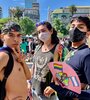 Jornada de rosca y activismo en Plaza de Mayo, a treinta años de la primera Marcha del Orgullo en la ciudad de Buenos Aires.  (Fuente: Sebastián Freire)