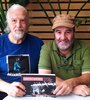 Daniel Ferrero y Miguel Dente, los autores del libro que llega "para llenar un vacío" sobre el tema. 