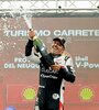 Mazzacane festeja con el champagne (Fuente: NA)