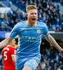 De Bruyne festeja el primer gol para el Manchester City  (Fuente: NA)