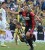 García festeja su gol tras recoger un rebote y definir. (Fuente: Sebastián Granata)