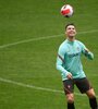 Cristiano Ronaldo, sonriente en la práctica portugesa (Fuente: AFP)