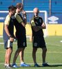 Somoza seguirá probando con variantes en el equipo.